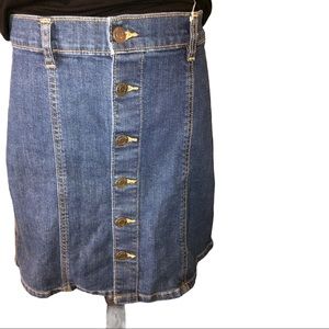 Gap denim button up skirt